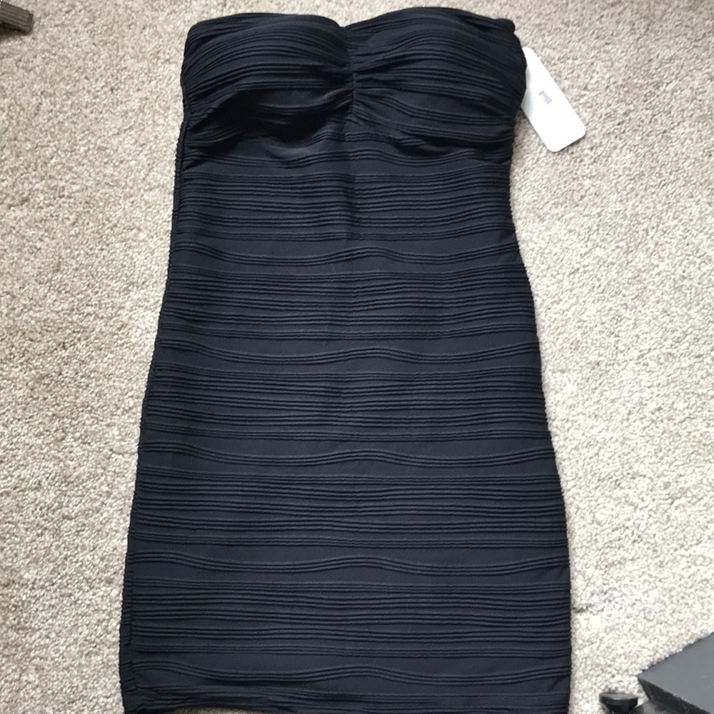 Little black dress 🌸